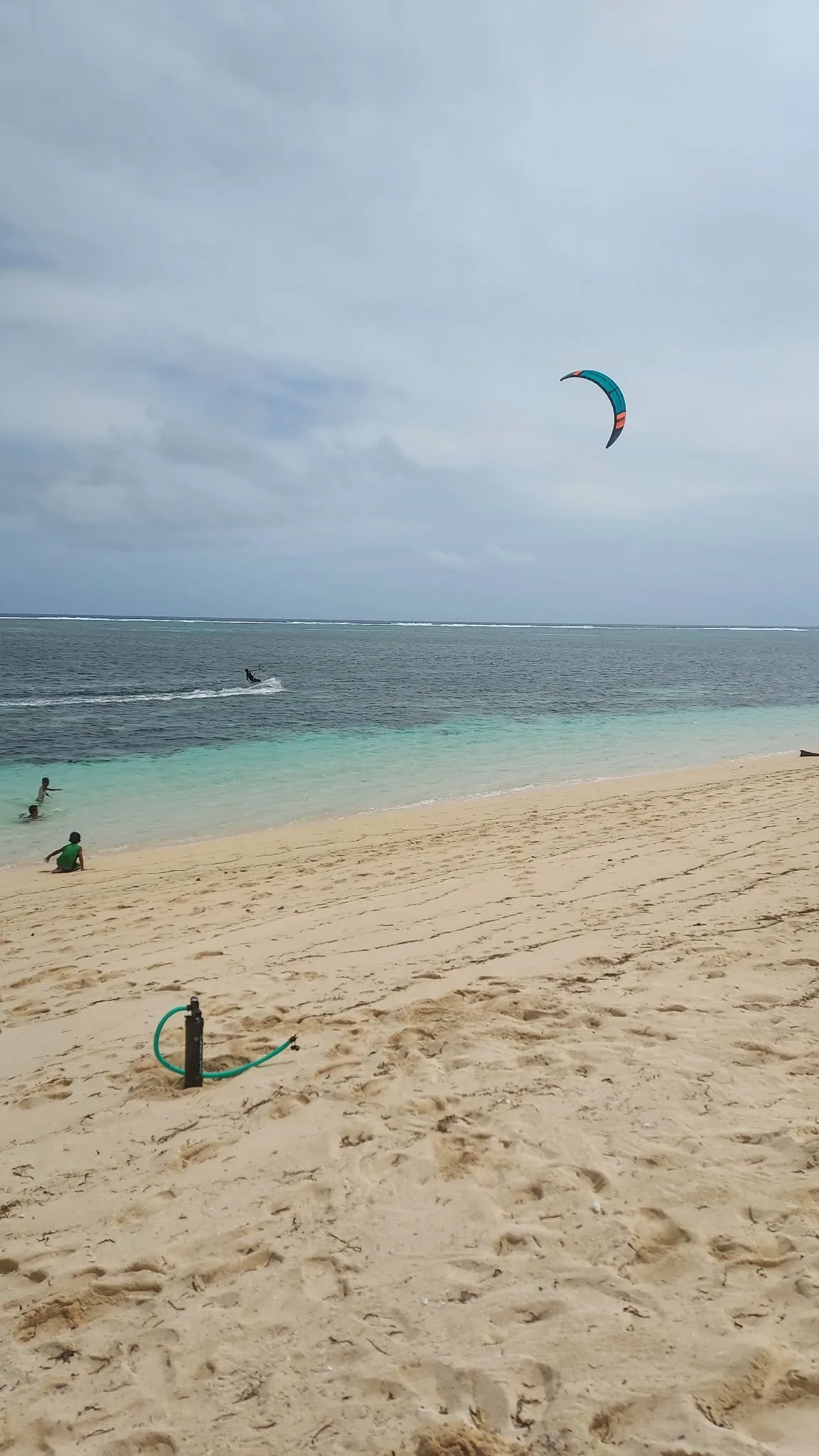 Kitesurfing at Alegria Beach in front of 3B Resort